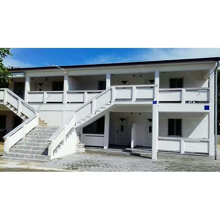 Apartments Istuk Vir Exterior photo
